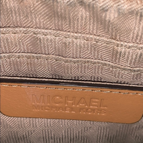 ‼️SOLD‼️ - Picture 2 of 5